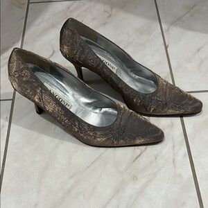 Rangoni Firenze Italy Gunmetal & Bronze Heels